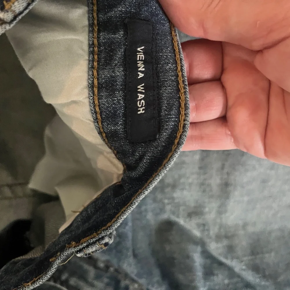 FLAG & ANTHEM JEANS. Sz 44/30